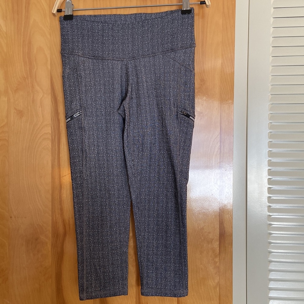 Athleta - Picture 2 of 8